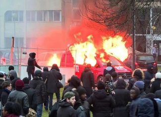 Kriminelle Banden „protestieren“ gegen Polizeigewalt