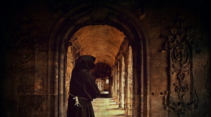 Notre-Dame: Ein Millenial belehrt das Mittelalter