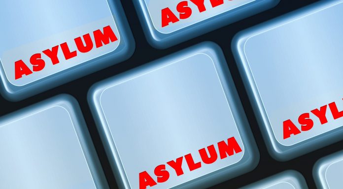 Seenotrettung bei geschlossenen Köpfen