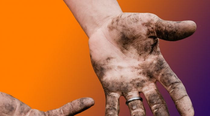 Souvenirs, Souvenirs – das ZPS verkauft ein Stückchen Holocaust Zentrum für politische Schönheit