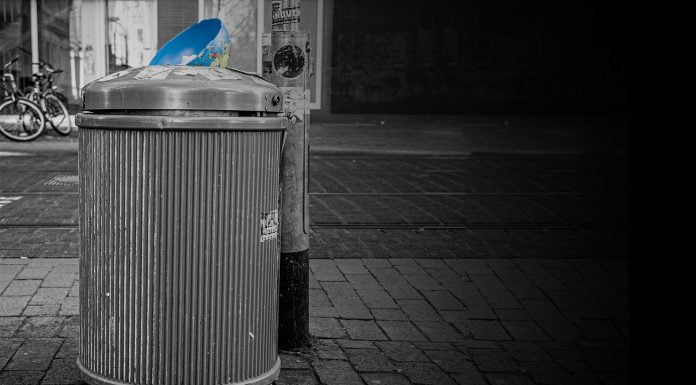 Wir fahren mit Vollgas gegen die Wand