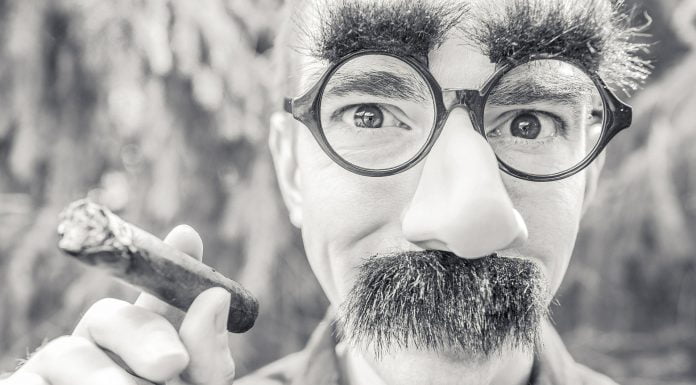 Maskenpflicht und Schaumweinsteuer