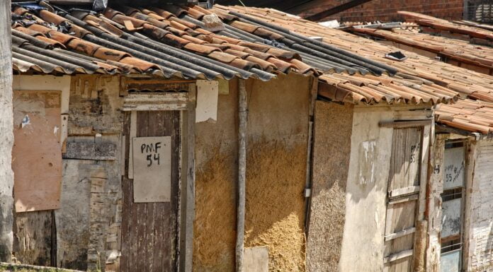 Home sweet home oder wie Lars die Vermieter zu ehrlicher Arbeit brachte