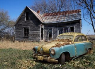Der Staat bläht sich auf, die Wohnung schrumpft