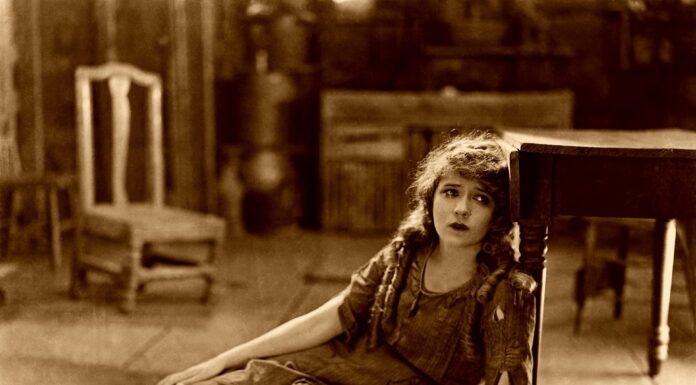 Knie nieder, Gruberin!