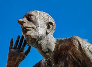 Audiatur et altera pars